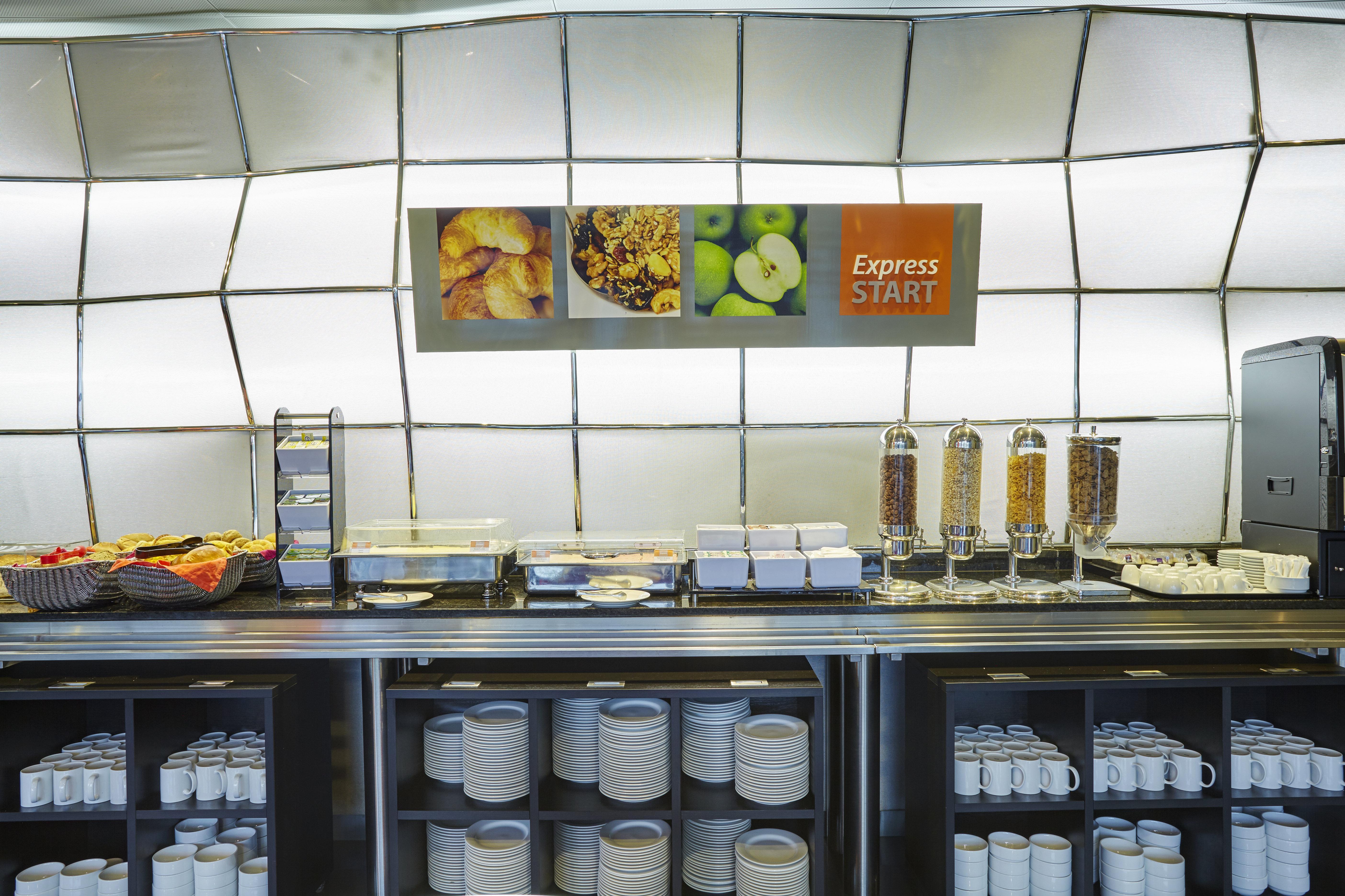 Express Lisbon Alfragide By Ihg Carnaxide