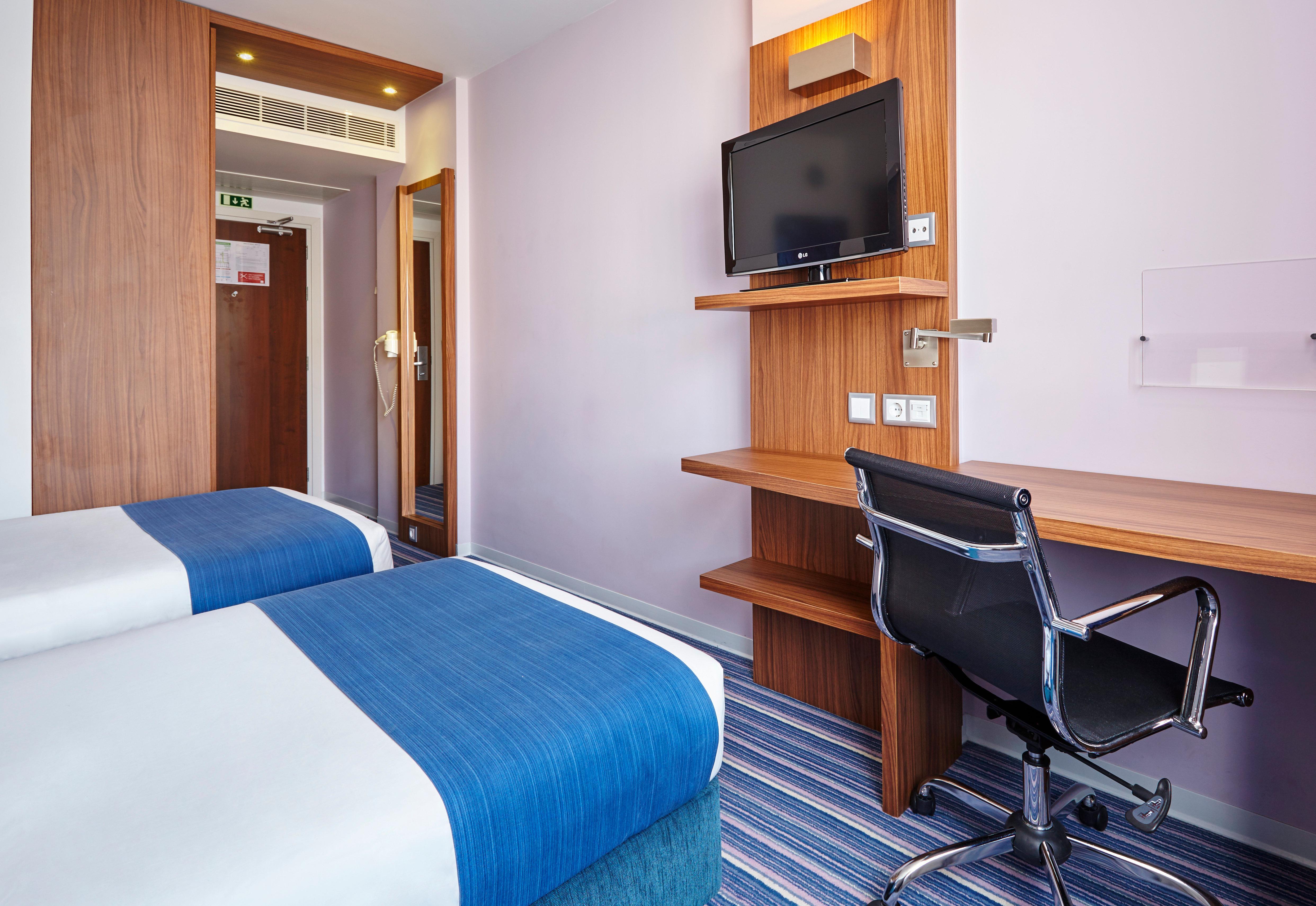 Hotel Express Lisbon Alfragide By Ihg Carnaxide