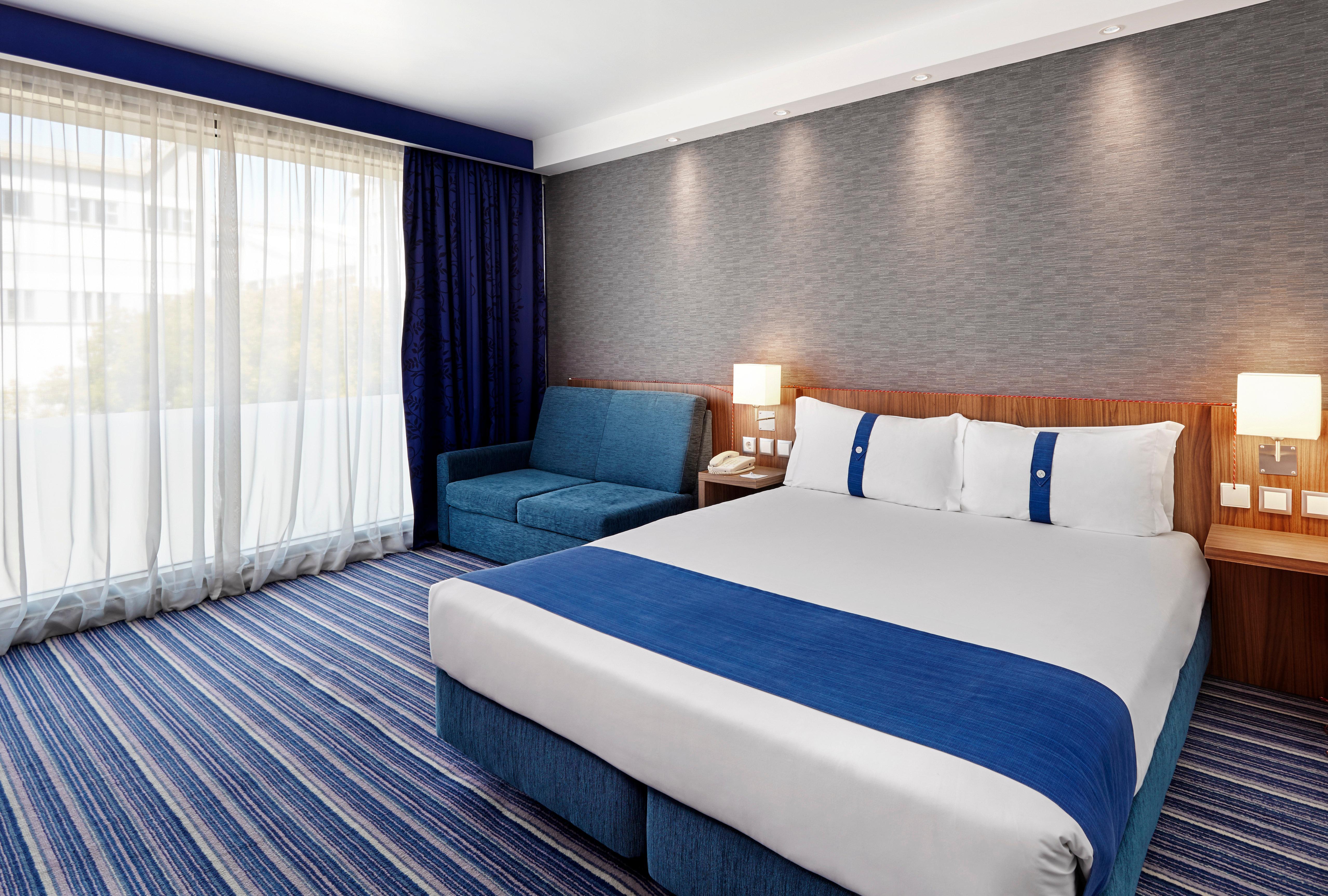 Express Lisbon Alfragide By Ihg Hotel 3*