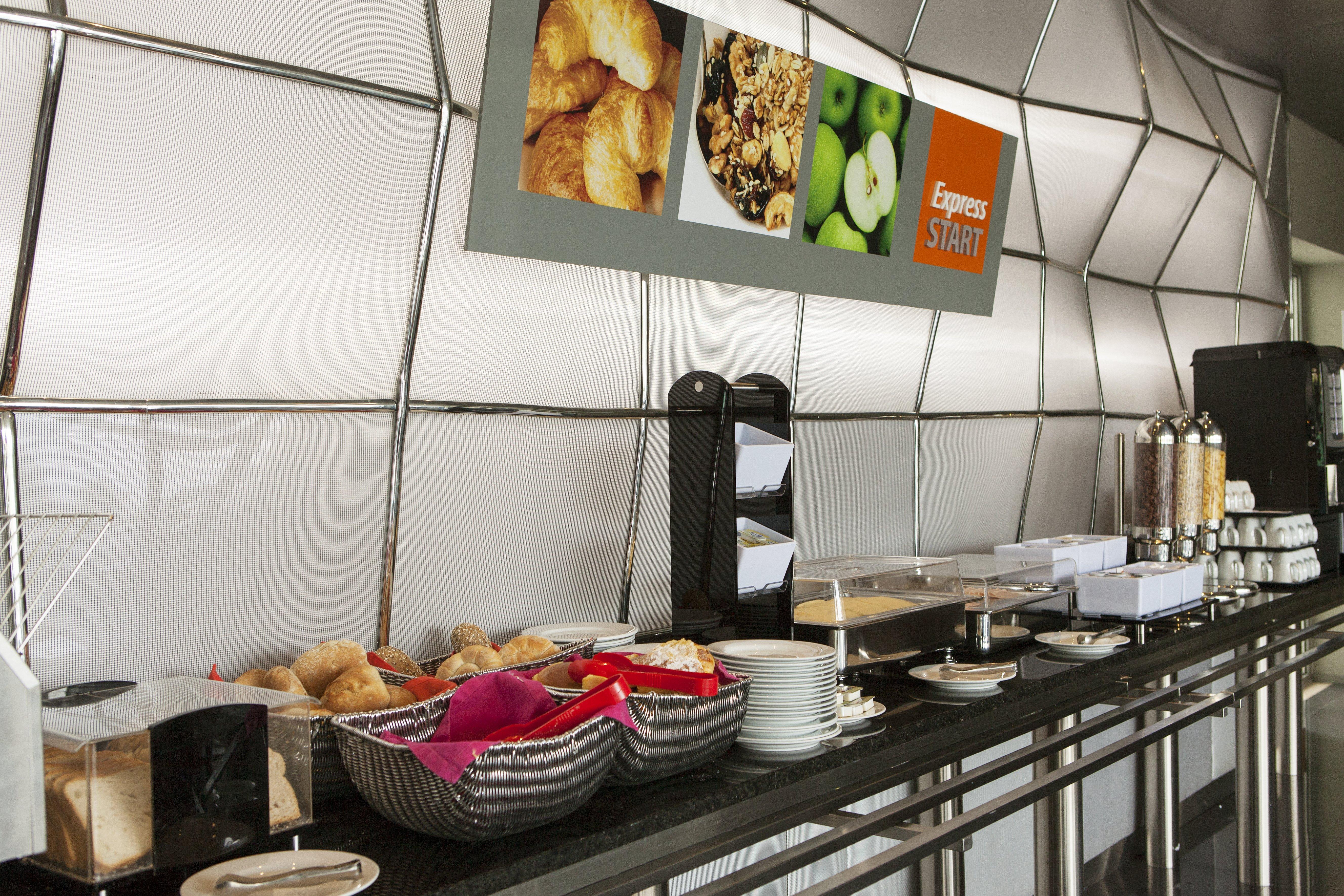 Express Lisbon Alfragide By Ihg Hotel