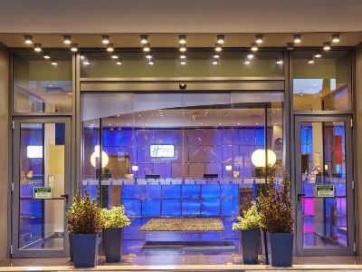 Express Lisbon Alfragide By Ihg Hotel Carnaxide