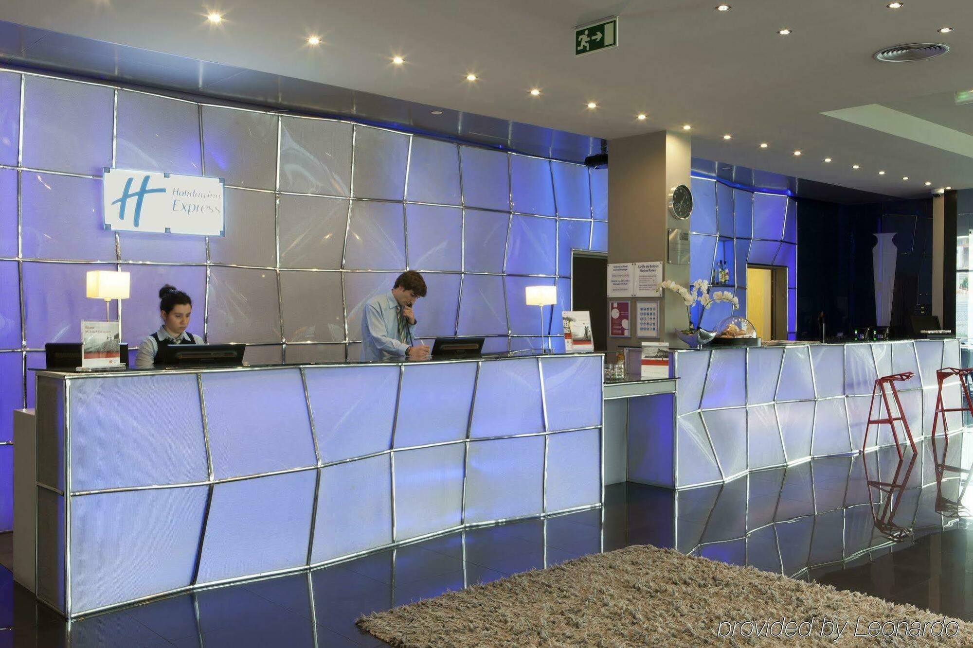 Express Lisbon Alfragide By Ihg Hotel 3*